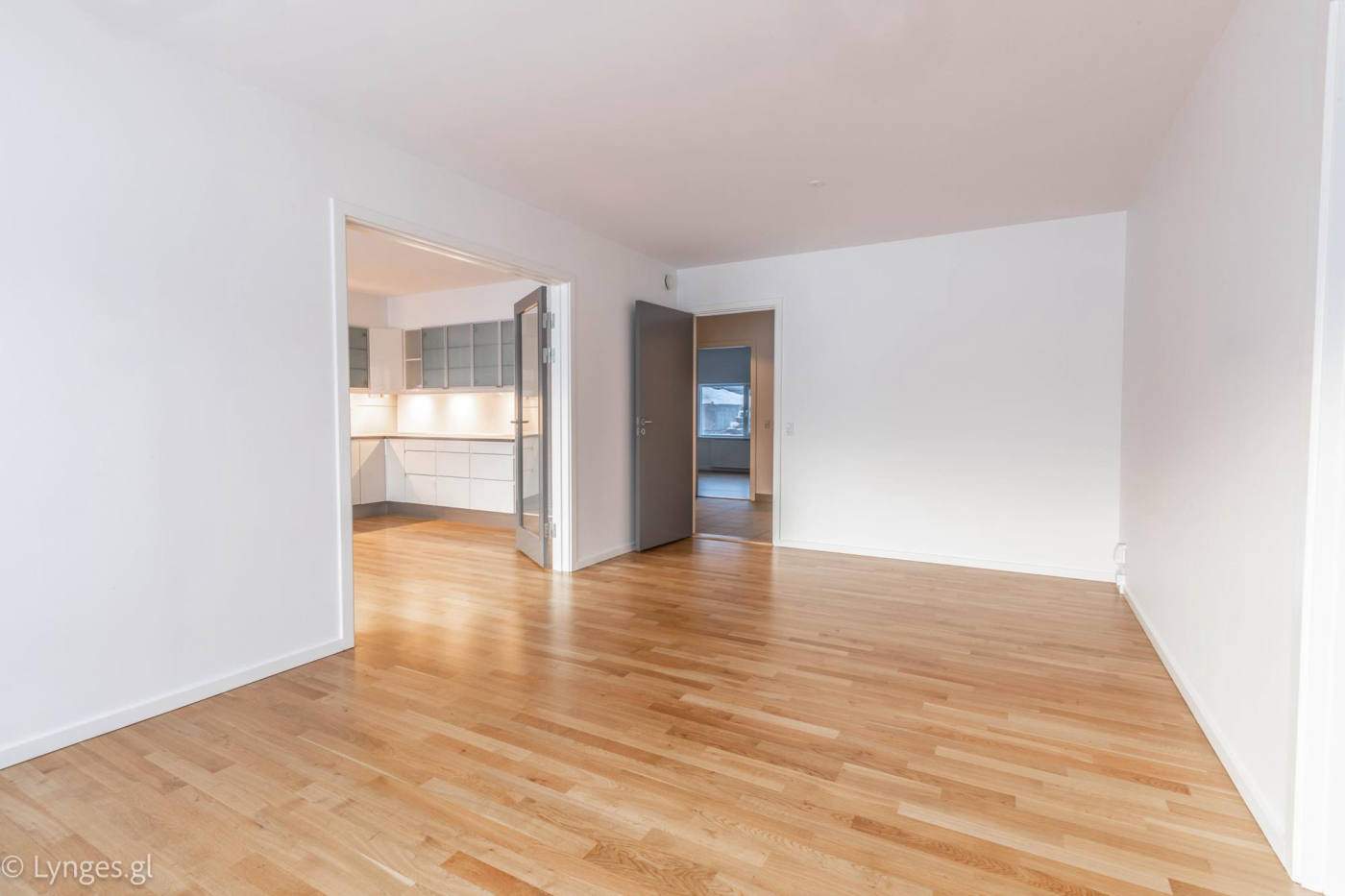 Квартира, 1130 м², 418 204$ — FAKTOR